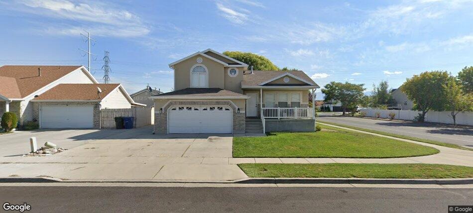3051 S Waterleaf Way W 